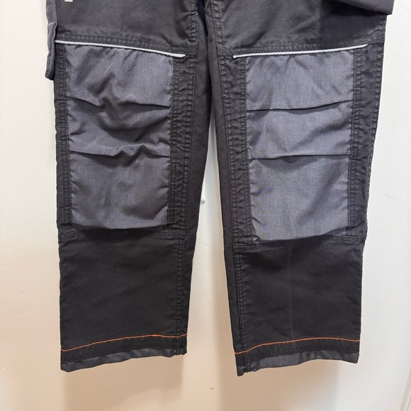 Helly Hansen Workwear Mens Chelsea Construction Pants Size 30 Cargo Multi Pocket - Picture 4 of 10